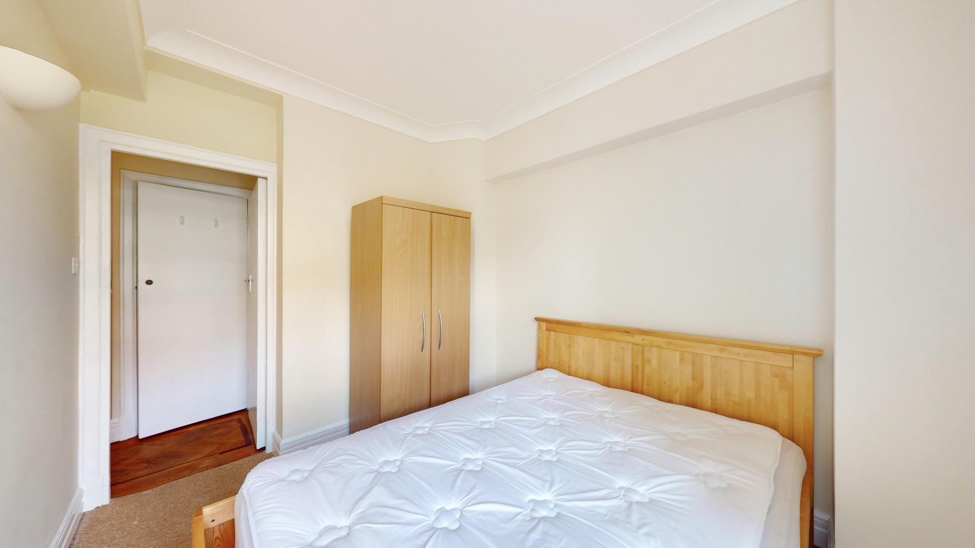 Modern Apartment Northways, College Crescent, Belsize Park